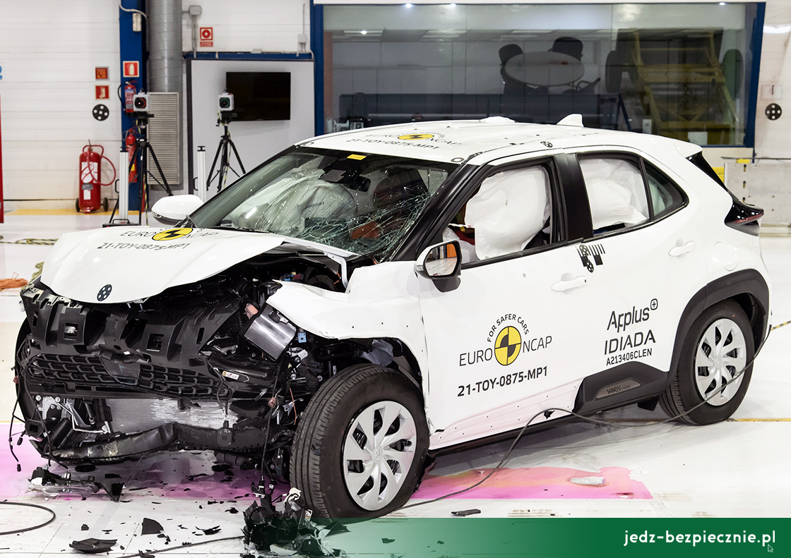 TESTY ZDERZENIOWE EURO NCAP | Toyota Yaris Cross - próba zderzenia z przeszkodą stałą