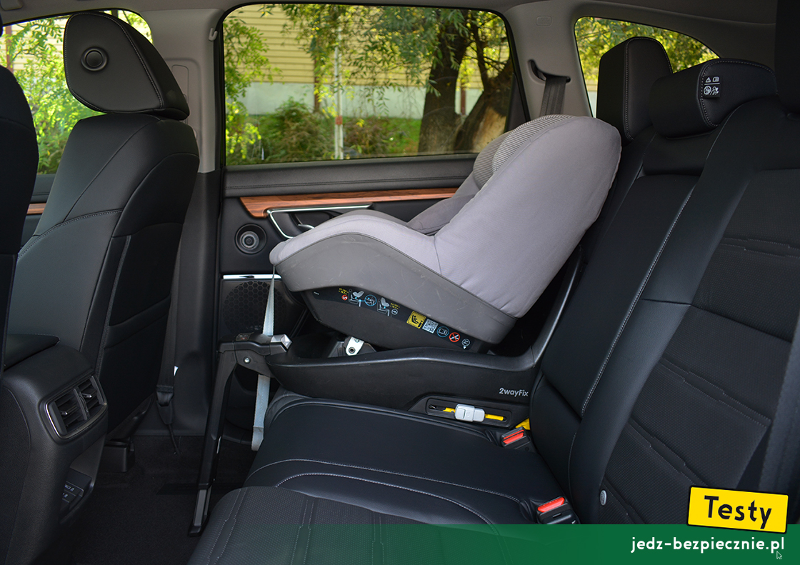 TESTY | Honda CR-V V Hybrid AWD | próba z fotelikiem dziecięcym Maxi-Cosi 2WayPearl, przodem do kierunku jazdy, kanapa
