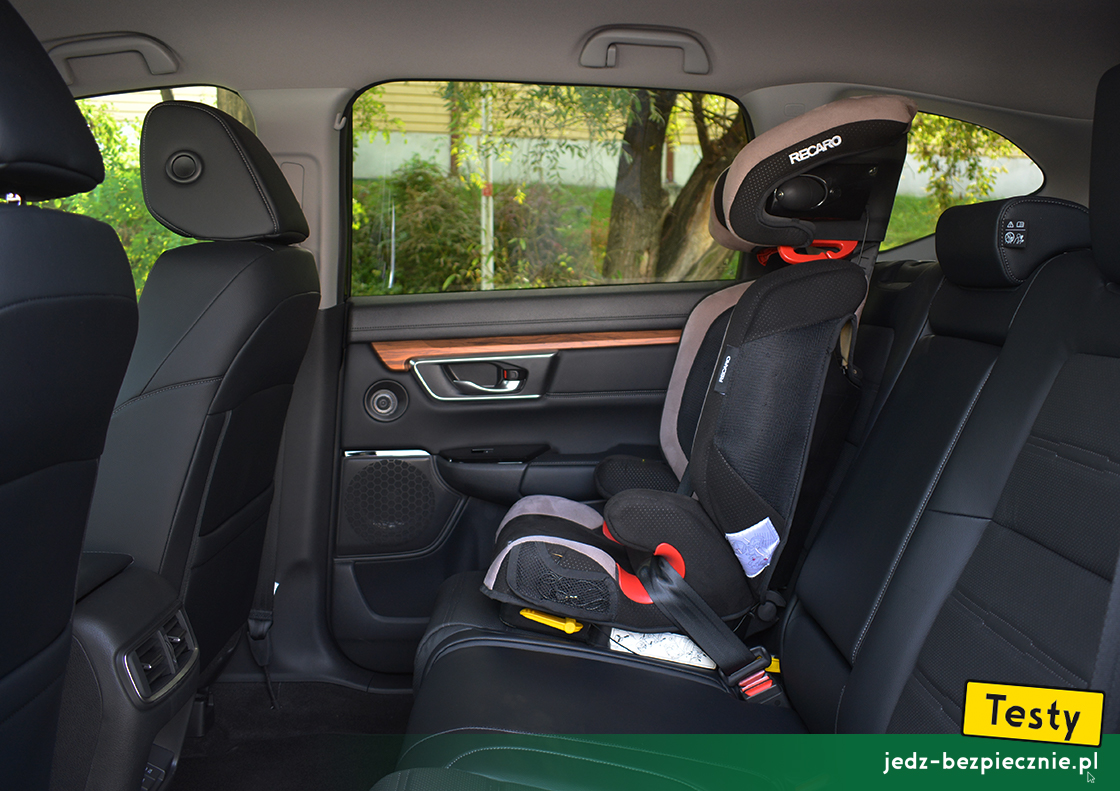 TESTY | Honda CR-V V Hybrid AWD | próba z fotelikiem dziecięcym Recaro Monza Nova 2 Seatfix, przodem do kierunku jazdy, kanapa