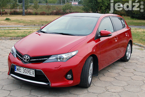 TESTY | Pierwsze wrażenia - Kompaktowy hit Toyoty | Toyota Auris 