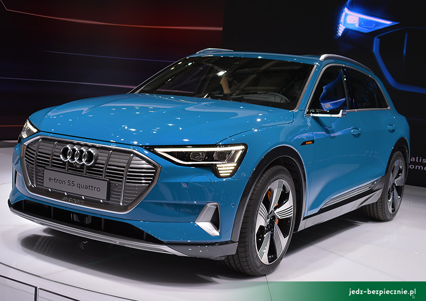WYDARZENIA | Salon Samochodowy Paryż 2018 - Audi prezentuje nowego SUV-a z napędem elektrycznym, e-tron