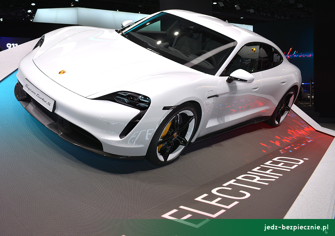 Porsche na IAA 2019 - Debiut pierwszego elektrycznego modelu - Taycan