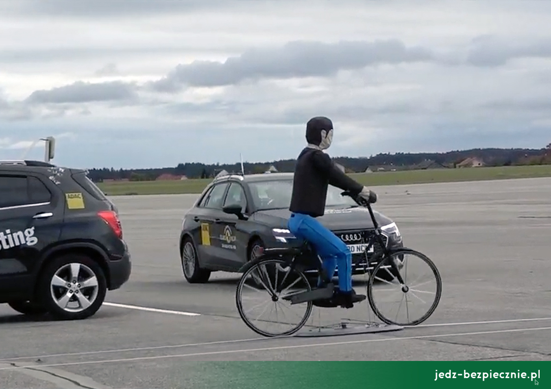 TESTY ZDERZENIOWE EURO NCAP | Audi A3 | 2020 | rowerzysta wyjazd zza przeszkody