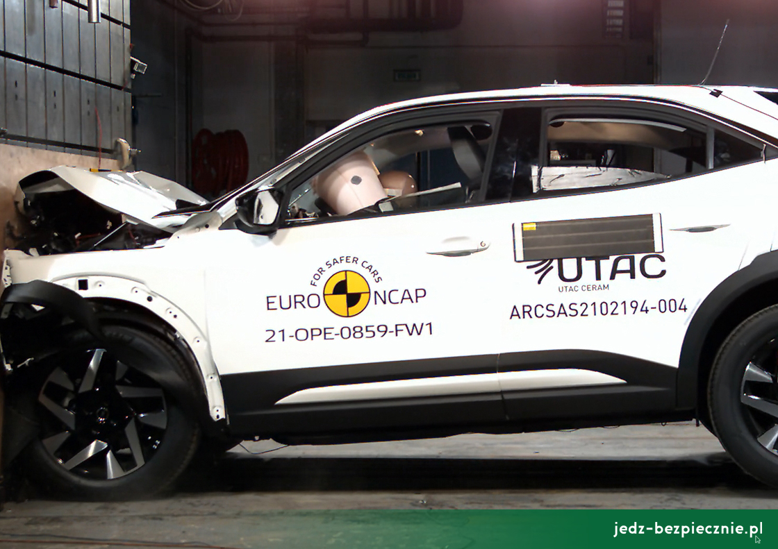 TESTY ZDERZENIOWE EURO NCAP | Opel Mokka - próba uderzenia przodem w przeszkodę stałą