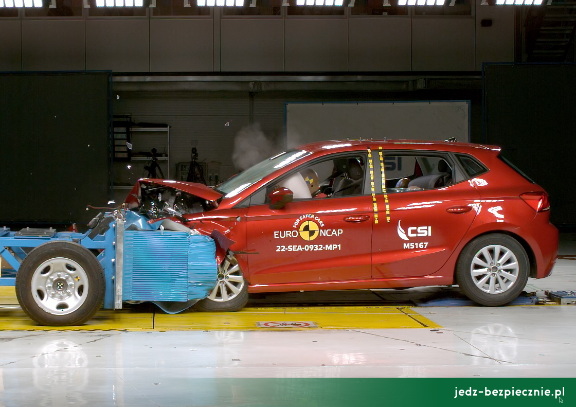 TESTY ZDERZENIOWE EURO NCAP | SEAT Ibiza V facelifting - próba zderzenia czołowego z przeszkodą odkształcalną