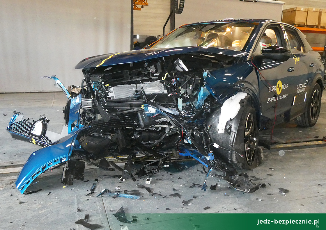 TESTY EURO NCAP | Peugeot 3008 i 5008 oraz Opel Grandland - maj 2025
