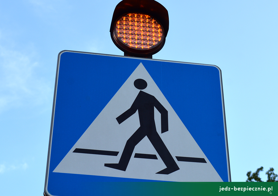 Przepisy - pierwsze odniesienia i uwagi do propowanych zmian względem pierwszeństwa pieszych na pasach