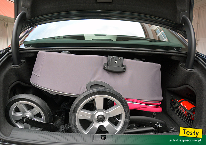 Testy - Audi A4 Limousine - próba z pakowaniem do bagażnika gondoli X-pram i kompletnego podwozia wózka X-lander