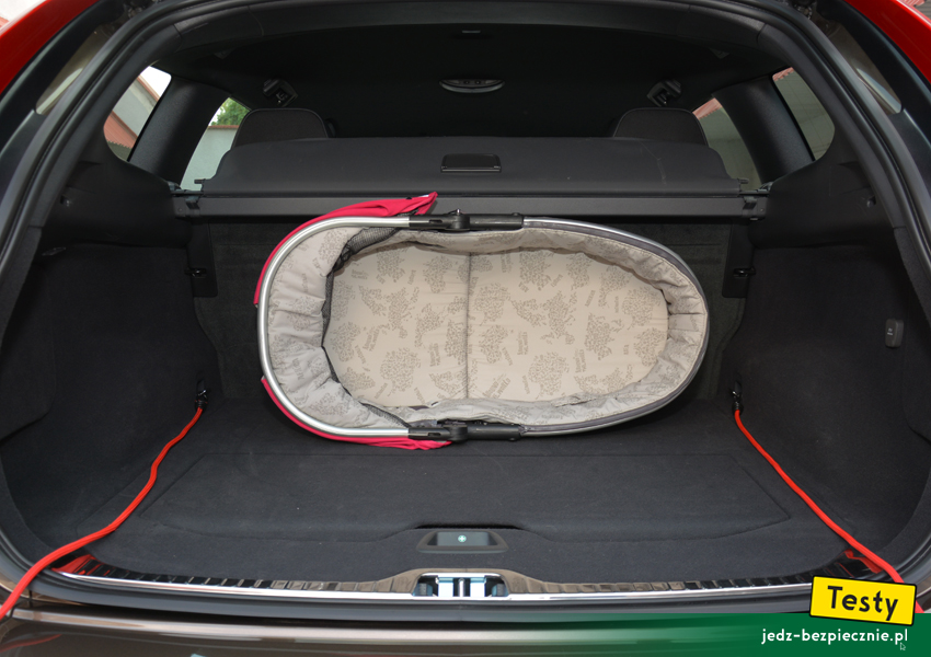 TESTY | Volvo XC60 - wysokość podłoga bagażnika, zwijana roleta