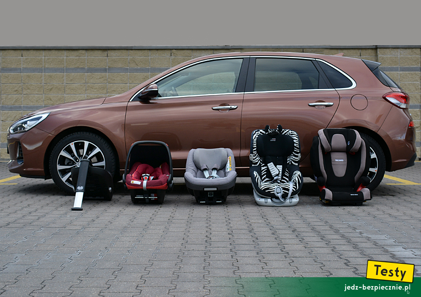 TESTY | Hyundai i30 III hatchback | Próby z fotelikami dziecięcymi Maxi-Cosi, Britax-Romer i Recaro