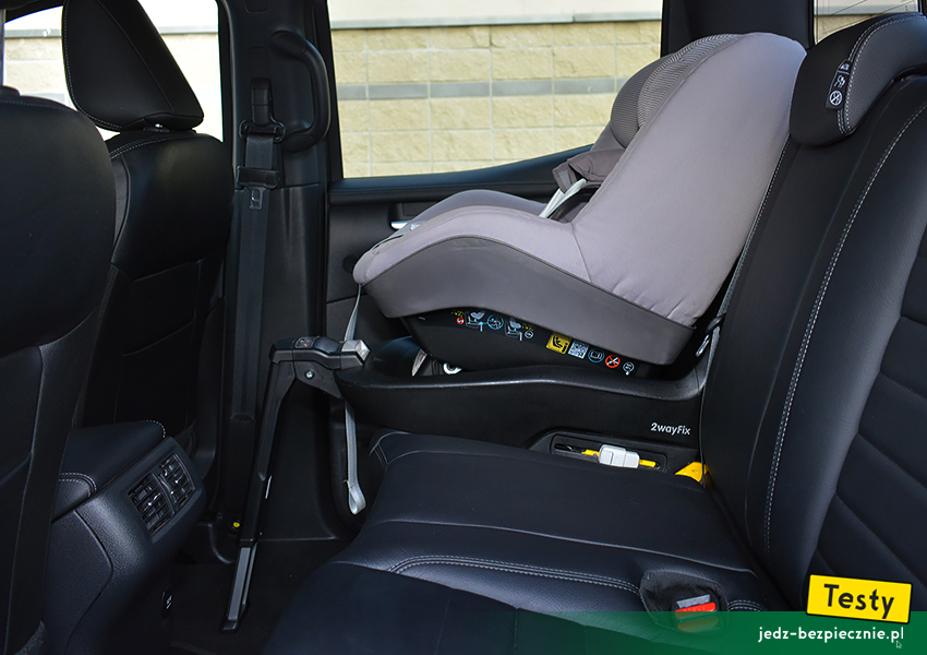 TESTY | Dziecko w Mercedesie Klasa X - foteliki i wózki | Mercedes Klasa X 250d Power