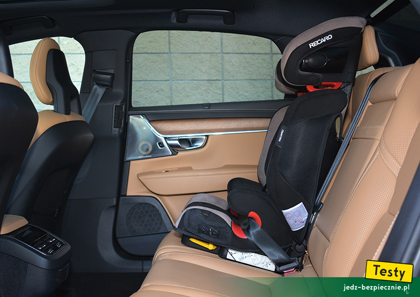 Oceny z prób montowania fotelików samochodowych i pakowania wózków dziecięcych do nowego Volvo S90