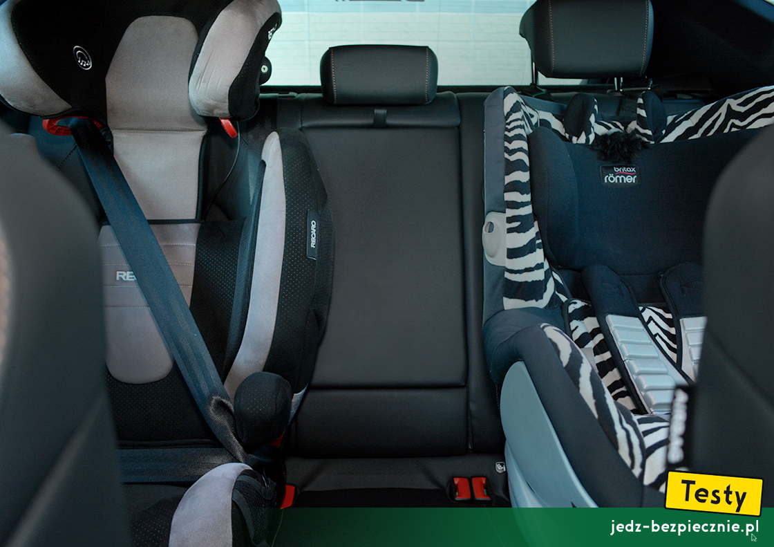 Testy - Cupra Leon e-Hybrid hatchback - dziecko bez fotelika na środkowym miejscu kanapy