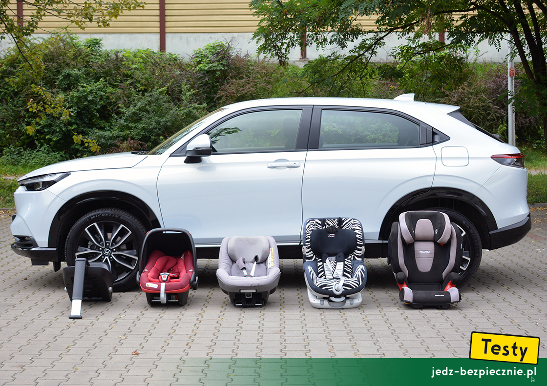 Testy - Honda HR-V e:HEV - próby z montażem fotelików samochodowych dla dzieci, pas bezpieczeństwa, Isofix, i-size, top-tether