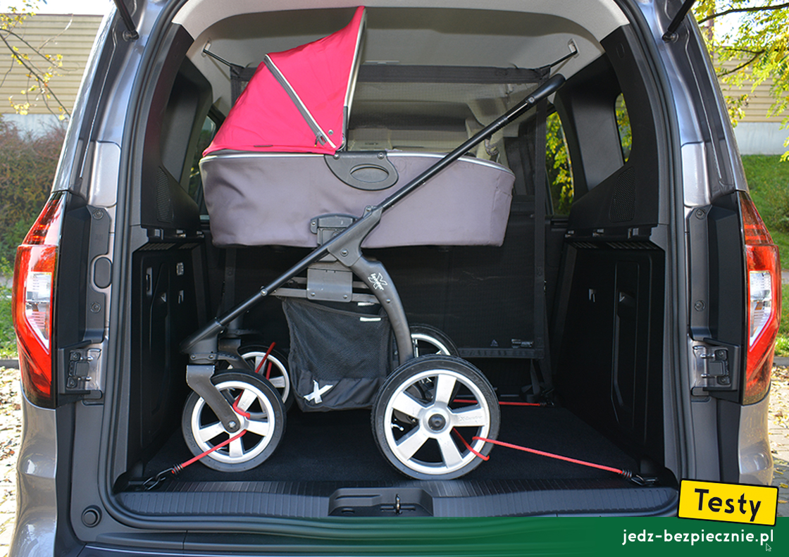 Testy - Nissan Townstar kombi - próba z postawieniem w bagażniku wózka dziecięcego, x-lander