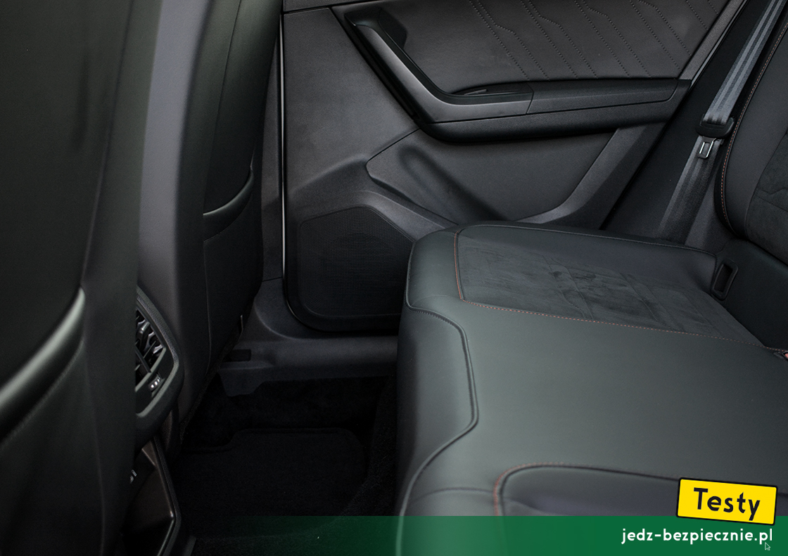 Testy - SEAT Ateca 4Drive facelifting - miejsce na nogi, pasażer, kanapa