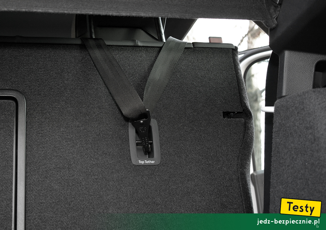 Testy - SEAT Ateca 4Drive facelifting - zapięcie pasa top-tether, fotelik dziecięcy, przodem do kierunku jazdy