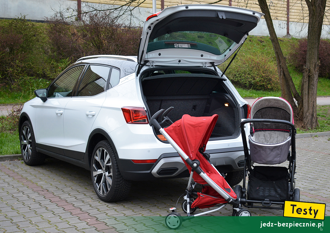 Testy - SEAT Arona facelifting - próby z montażem fotelików samochodowych dla dzieci, pas bezpieczeństwa, Isofix, i-size, top-tether, tyłem, przodem, do kierunku jazdy