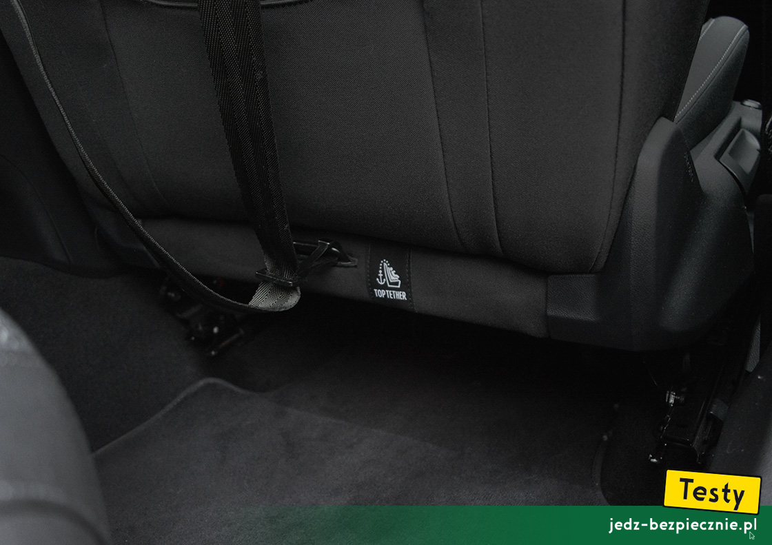 TESTY | Skoda Superb IV kombi plug-in | próba zapięcia top-tether, fotel pasażera