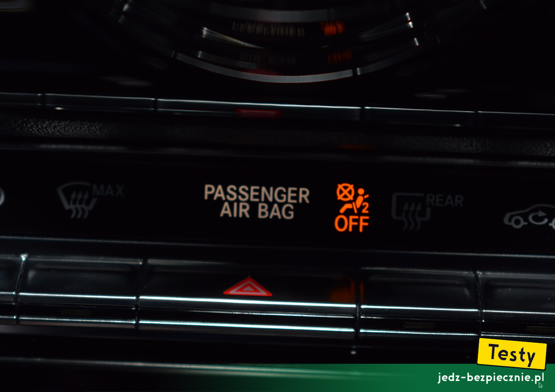 Testy - Mercedes CLA Shooting Brake - sygnalizacja odłączenia poduszki powietrznej pasażera