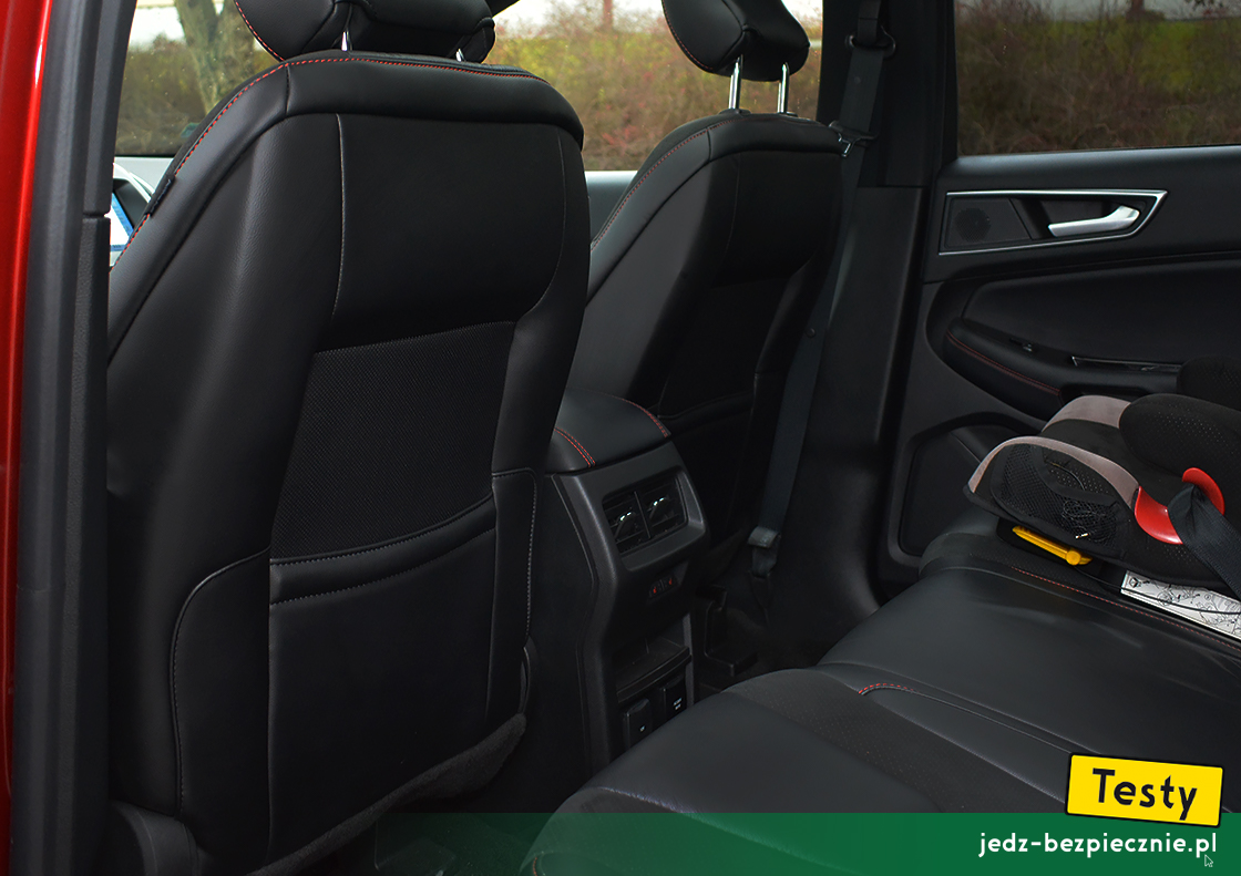 Testy - Ford Edge II facelifting - pokryte skórą plecy oparć przednich foteli