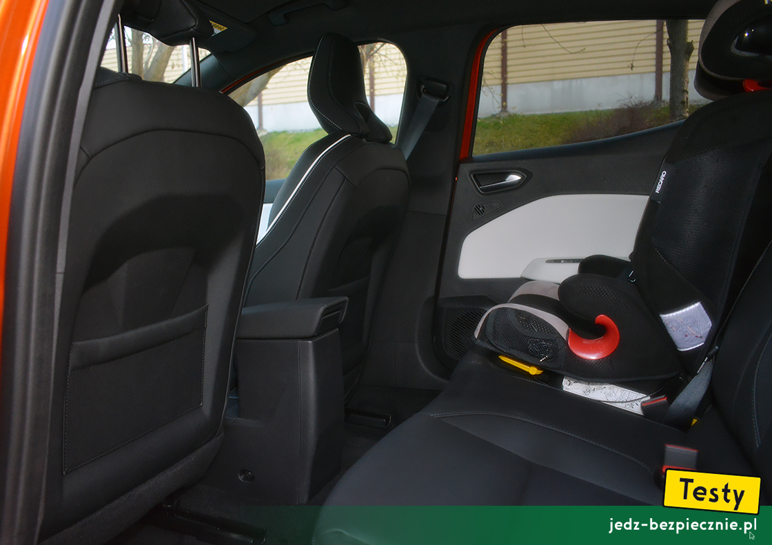 Testy - Renault Clio V hatchback - przyciemniane szyby z tyłu + czyszczenie tapicerki