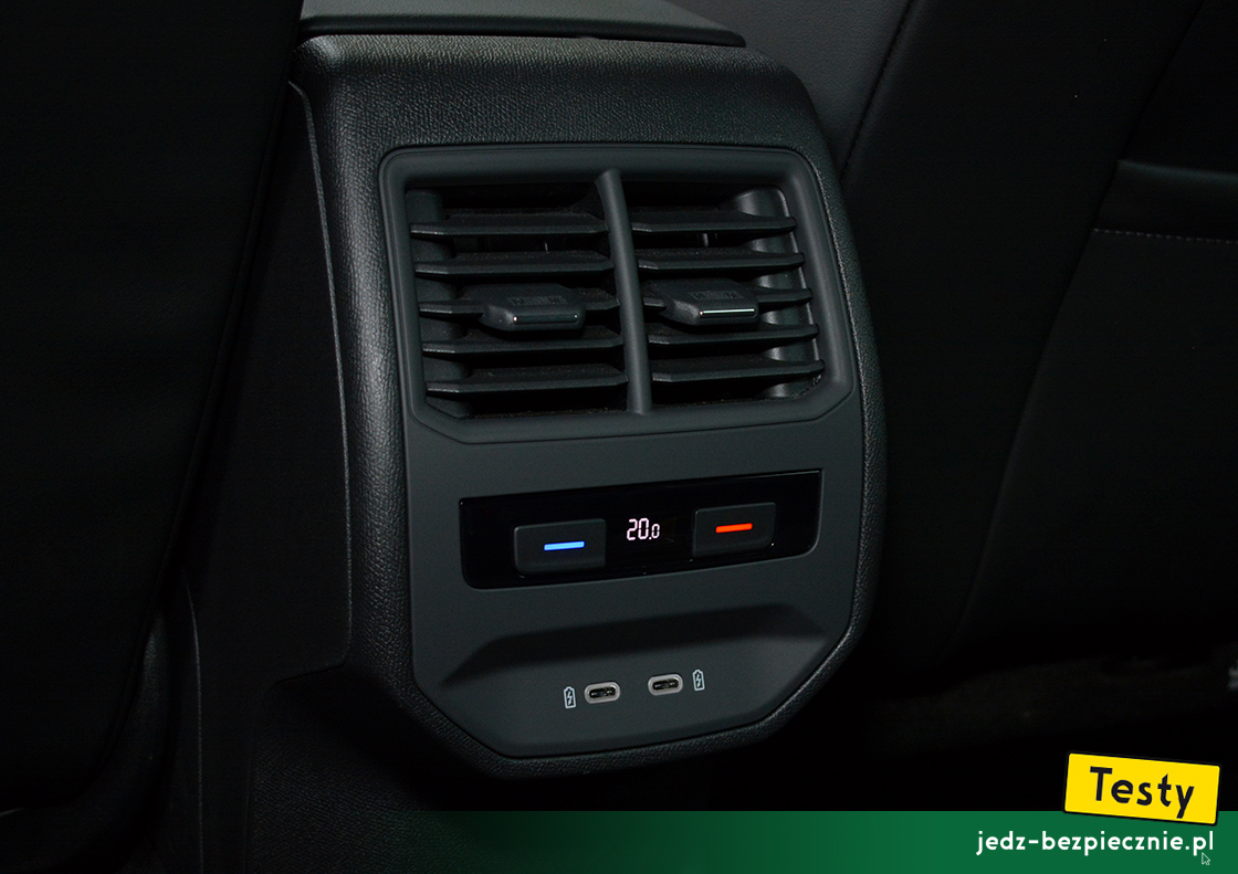 Testy - Cupra Leon e-Hybrid hatchback - trzystrefowa klimatyzacja + porty usb typ C