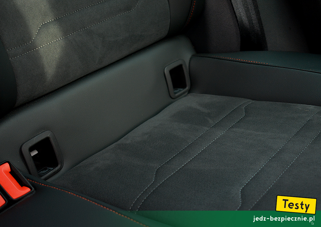 Testy - SEAT Ateca 4Drive facelifting - mocowania Isofix, i-Size, skrajne miejsca kanapy