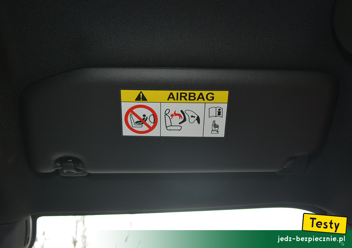 Testy - Opel Astra VI plug-in - ostrzeżenie, fotelik dziecka, tyłem do kierunku jazdy, aktywna poduszka pasażera, osłona przeciwsłoneczna