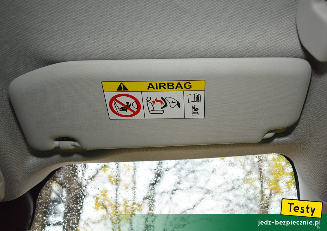 Testy - Jeep Avenger - ostrzeżenie, fotelik dziecięcy tyłem do kierunku jazdy, aktywna poduszka powietrzna pasażera