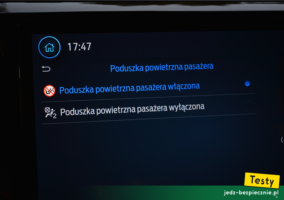 TESTY | Ford Puma mild hybrid facelifting | przełącznik statusu przedniej poduszki powietrznej pasażera