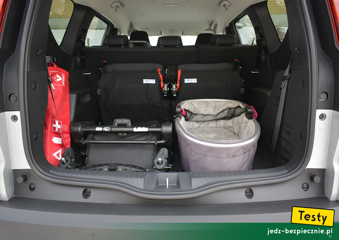 TESTY | Dacia Jogger 7-osobowa - bagażnik, dwuczęściowy wózek dziecięcy, konfiguracja dla pięciu osób