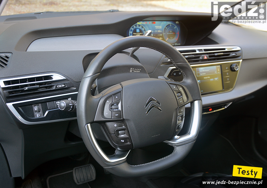 TESTY | Citroen Grand C4 Picasso - kokpit auta w wersji wyposażenia Exclusive