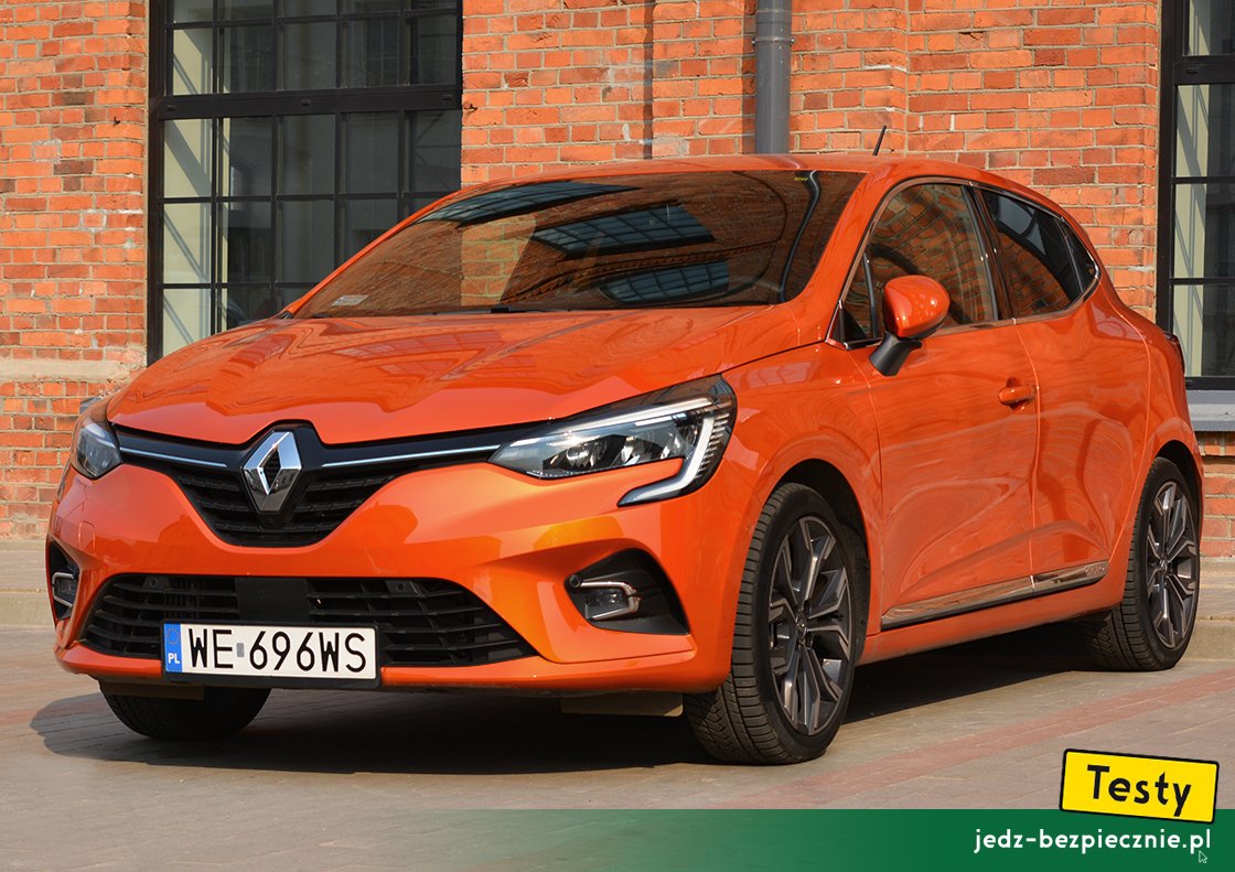 TESTY | Renault Clio V hatchback | przód auta w kolorze Orange Valencia