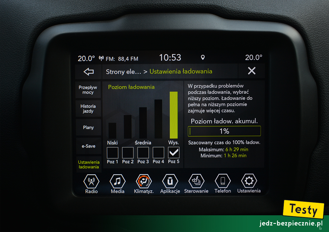 Testy - Jeep Renegade 4xe - menu centralnego ekranu LCD - tryb ładowania baterii