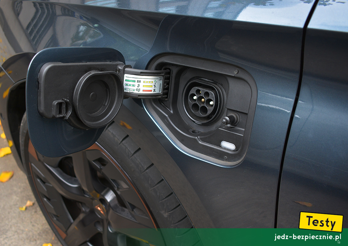 Testy - Cupra Leon e-Hybrid hatchback - gniazdo ładowania hybrydy plug-in