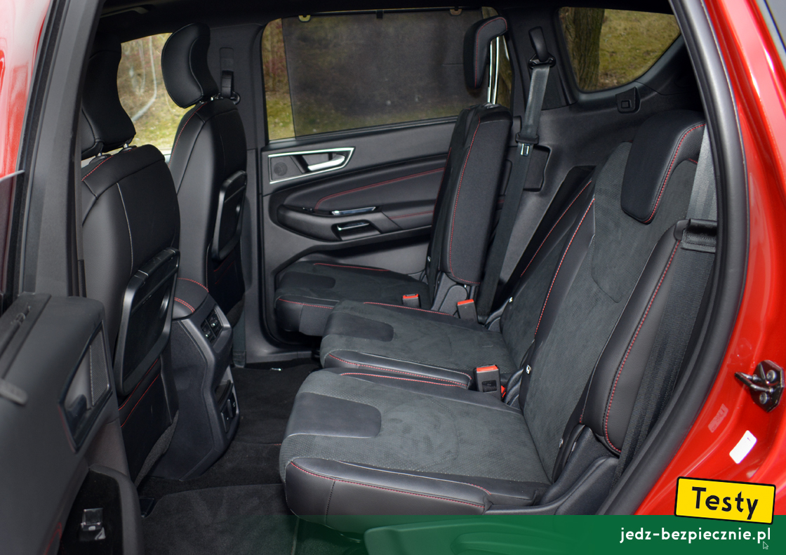 Testy - Ford S-Max hybrid 7-osobowy - trzy niezależne fotele w środkowym rzędzie siedzeń