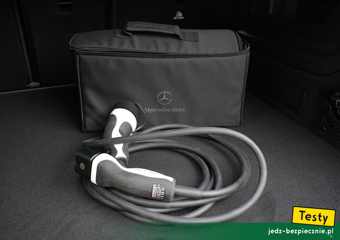 Testy - Mercedes EQB 5-osobowy - kable do ładowania wall-box