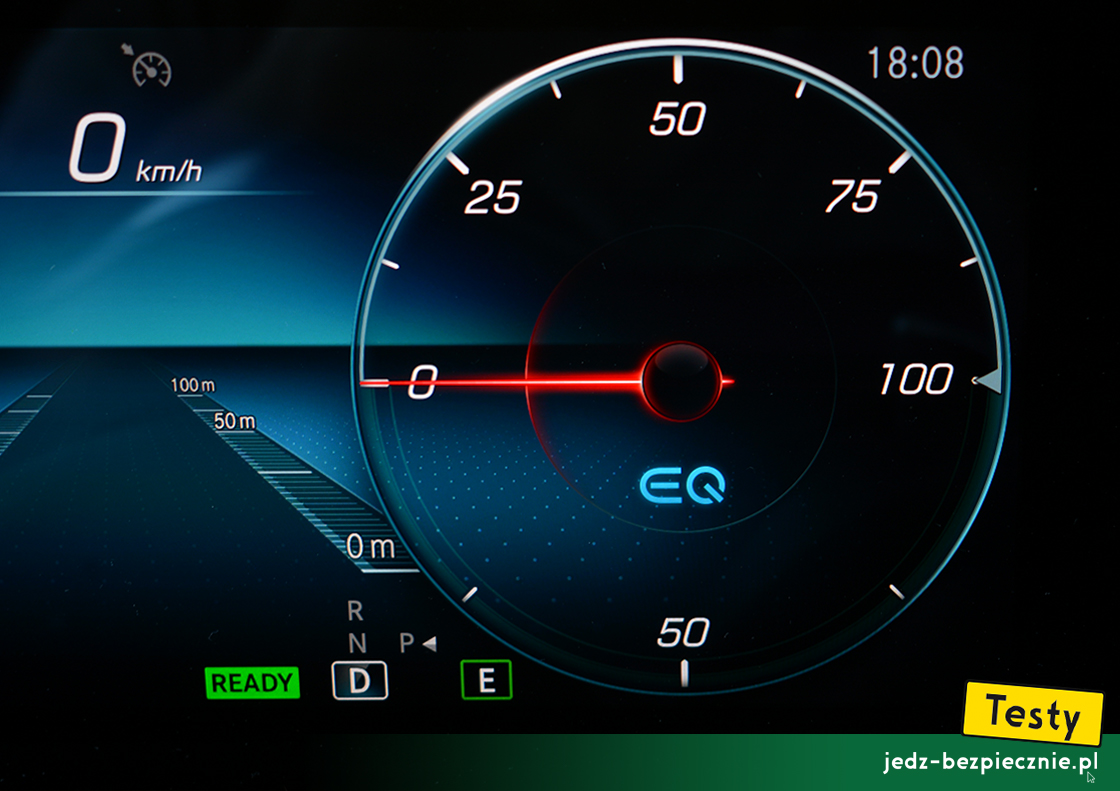 Testy - Mercedes EQB 5-osobowy - obrotomierz, przełożenia skrzyni automatycznej, wybór trybu jazdy