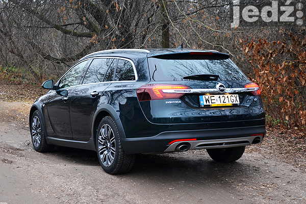 Opel Insignia A, tył samochodu w nadwoziu kombi, podsumowanie testu