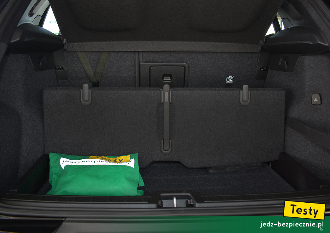 Testy - Volvo XC40 AWD - Plusy i minusy - Składana podłoga bagażnika