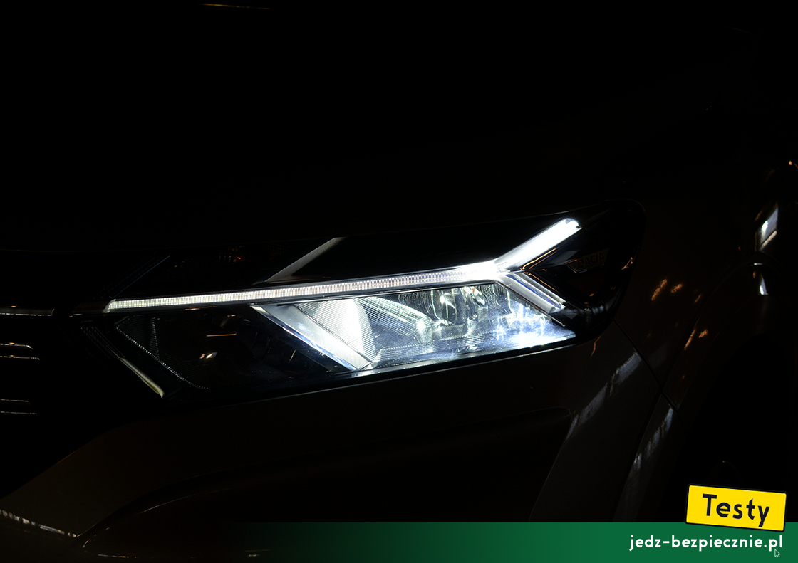 TESTY | Dacia Logan III - światła LED
