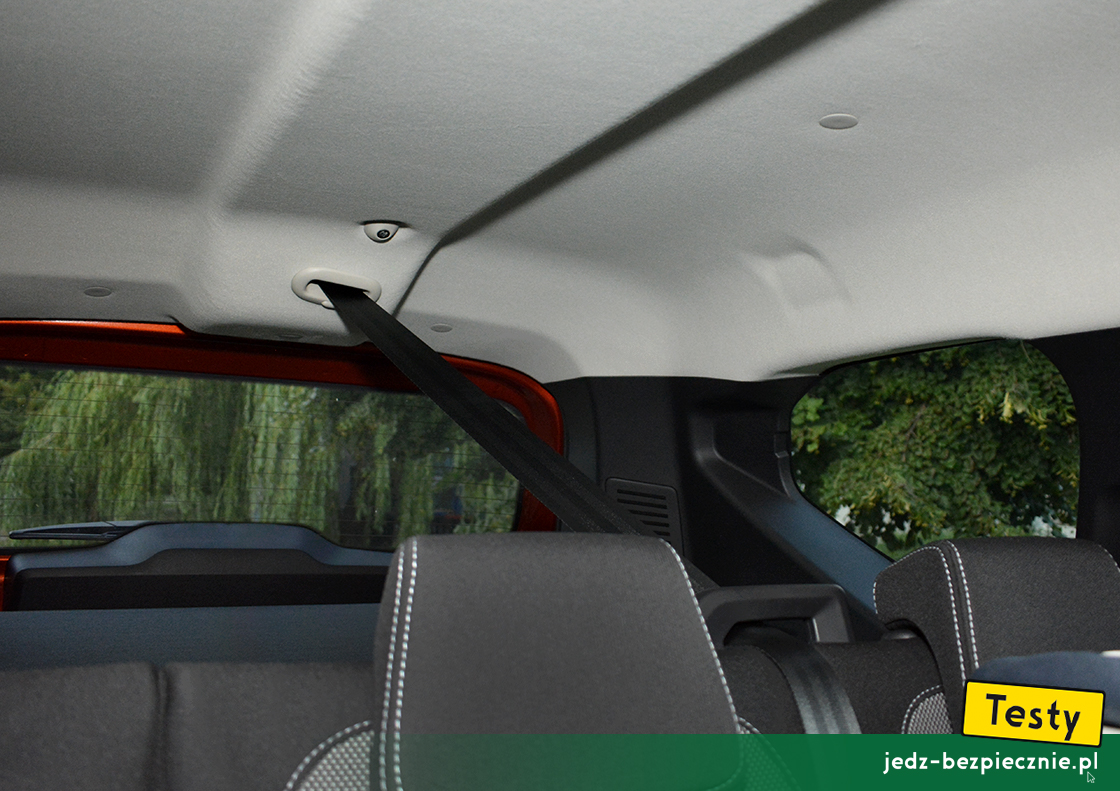 Testy - Dacia Jogger 5-osobowa - podsumowanie testu, minusy - miejsce mocowania środkowego pasa bezpieczeństwa