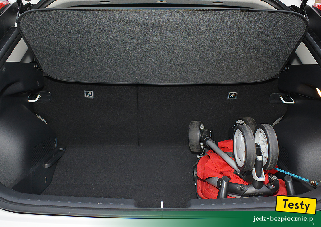 Testy - Kia Niro II EV - podłoga bagażnika na dolnym poziomie