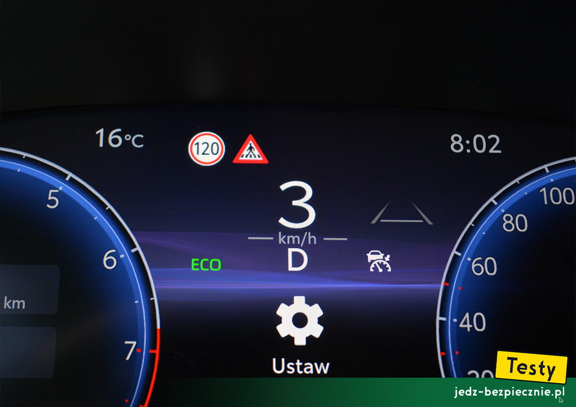 Testy - Toyota Corolla Cross - minusy, system rozpoznawania znaków drogowych