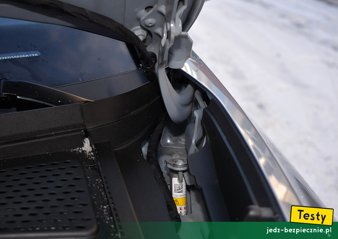 Testy - Volkswagen ID.7 - plusy: aktywna pokrywa komory silnika