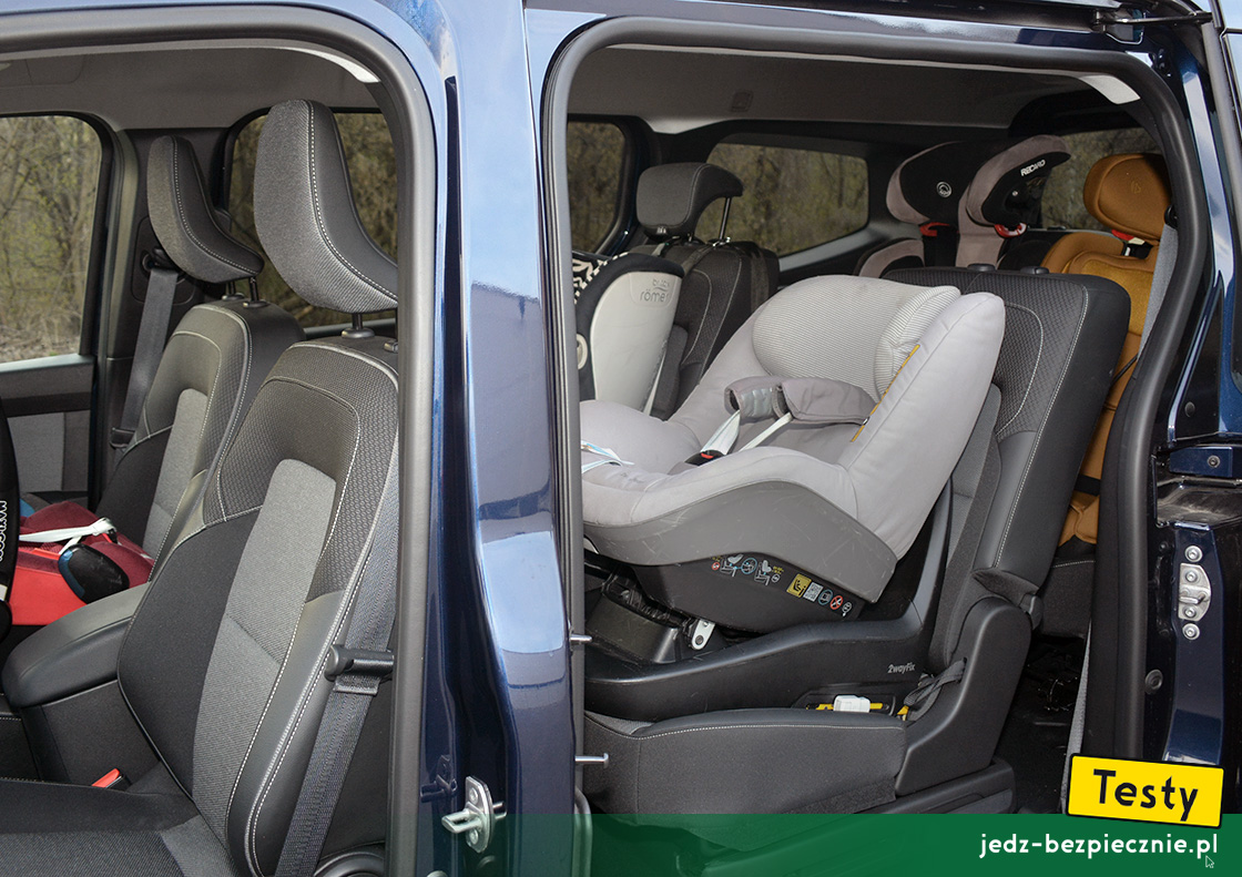 Testy - Renault Grand Kangoo - plusy: pięć par mocowań Isofix