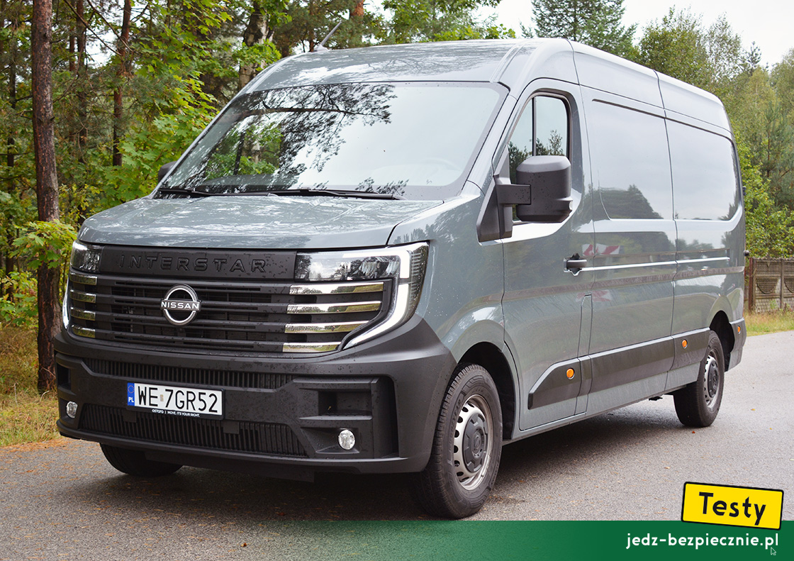 TESTY | Nissan Interstar III L3H2 furgon | Auto o maksymalnej długości i średniej wysokości nadwozia w kolorze szarym