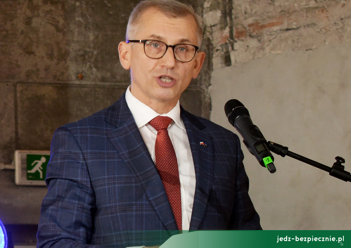 Wydarzenia - 11. Gala Partner Bezpieczeństwa Ruchu Drogowego 2021 - Firma Roku - senator Krzysztof Kwiatkowski