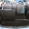 W zależności od wersji "piątka" wyposażona jest w 5 lub 7 oddzielnych foteli, które można dowolnie konfigurować. Pojemność bagażnika wynosi od 434 do 1493 litrów.